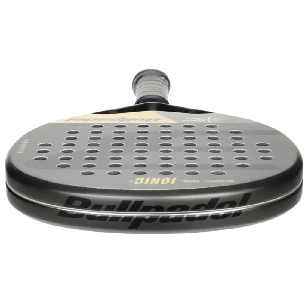 BULLPADEL IONIC CTR FIP 2023 best Padel rackets for intermediate for players Image 3