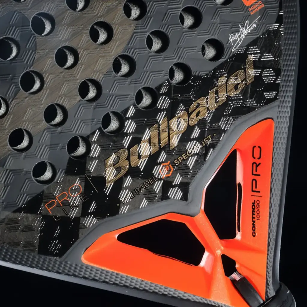 BULLPADEL HACK 03 HYBRID 24 Padel Racket* - Image 5