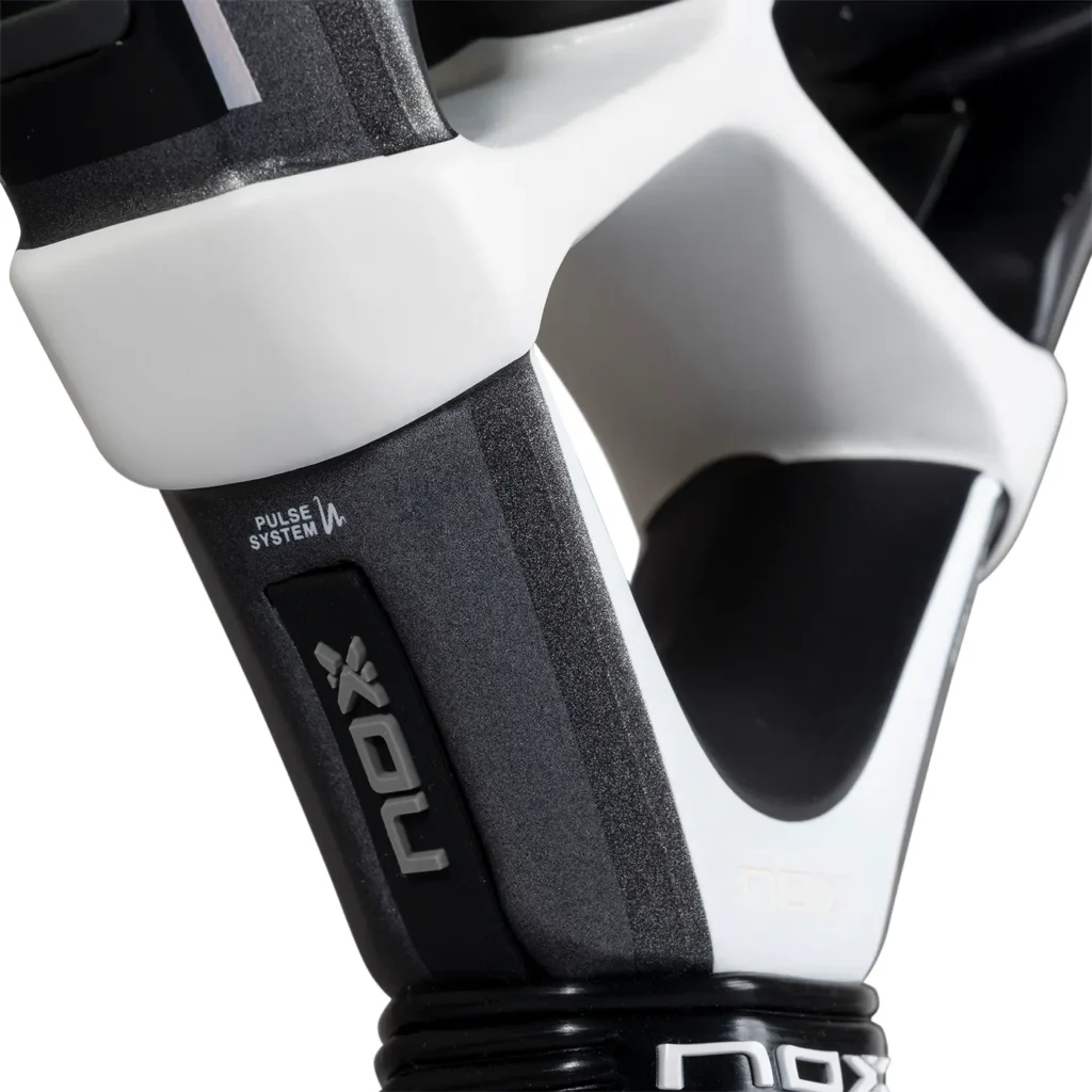 NOX LA10 Quantum 12K 2025 Padel Racket Leo Augsburguer - Image 9