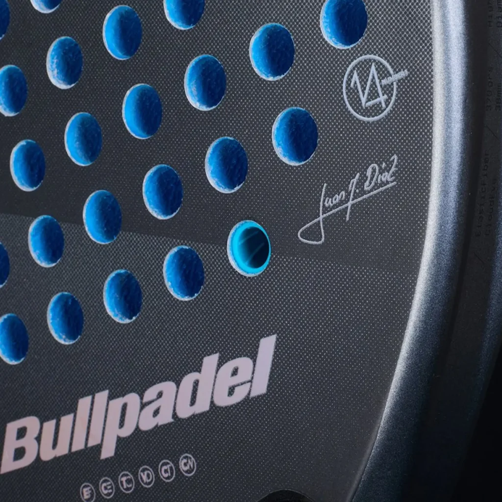 BULLPADEL Icon Cloud 2025 Padel Racket 08