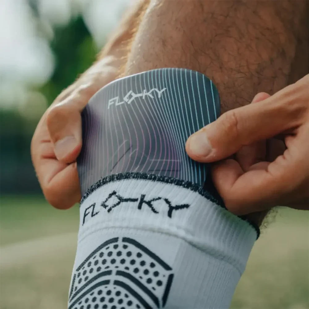 FLOKY Tackle Biomechanical Shin Guards 03